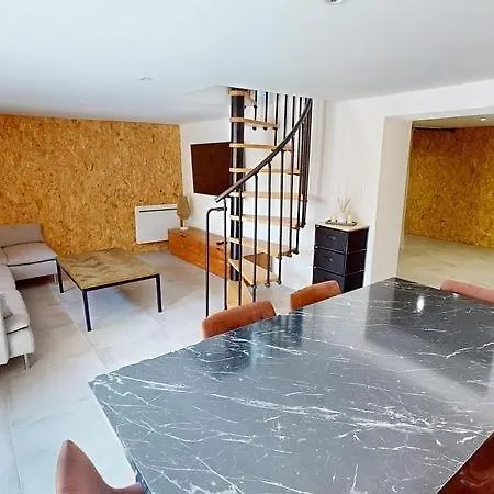 Apartamento Grand Avec Piscine Clermont-Ferrand