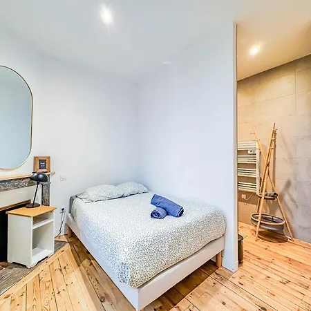 Grand Avec Jacuzzi * Clermont-Ferrand