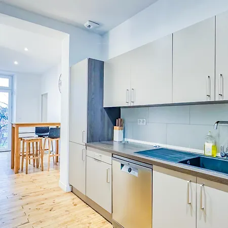 Apartment Grand Avec Jacuzzi